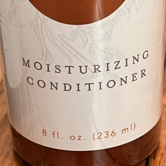 Young Living Essential Oils COPAIBA VANILLA Moisturizing Conditioner 8 oz SEALED - Picture 3 of 9